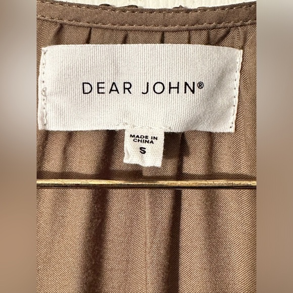 DEAR JOHN Amelia Ruched Long Sleeve Top Army Green (Cypress) SMALL Drawstring - Picture 4 of 9